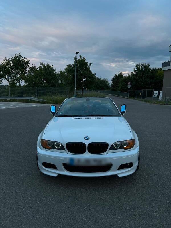 Weiß Gebraucht 2004 BMW 325 Cabriolet M Sport Cabrio | 10.500 € (Fairer Preis) - Bild 1/4