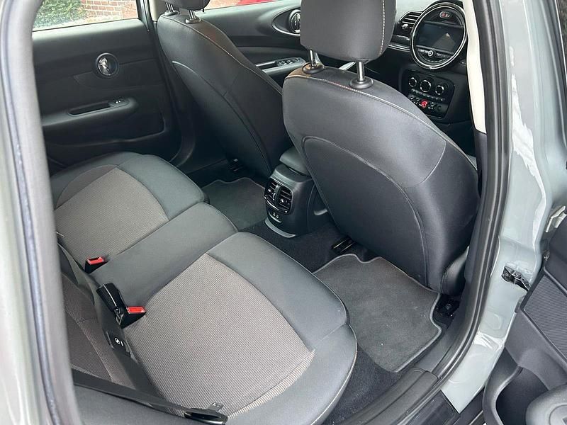 Gebraucht Mini ONE 102 PS (75 kW) 2019 Grau Kleinwagen