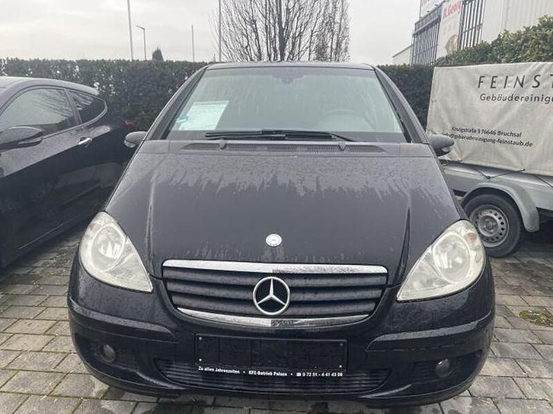 Gebraucht Mercedes A150 95 PS (69 kW) 2007 Schwarz Limousine