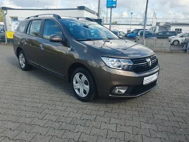 Occasion Dacia Logan Lauréate 73 ch (53 kW) 2017 Marron Berline
