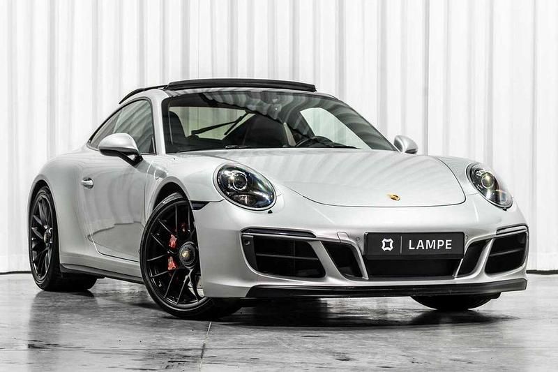 Silber Gebraucht 2017 Porsche 911 Carrera GTS | 117.991 € (Fairer Preis) - Bild 1/4