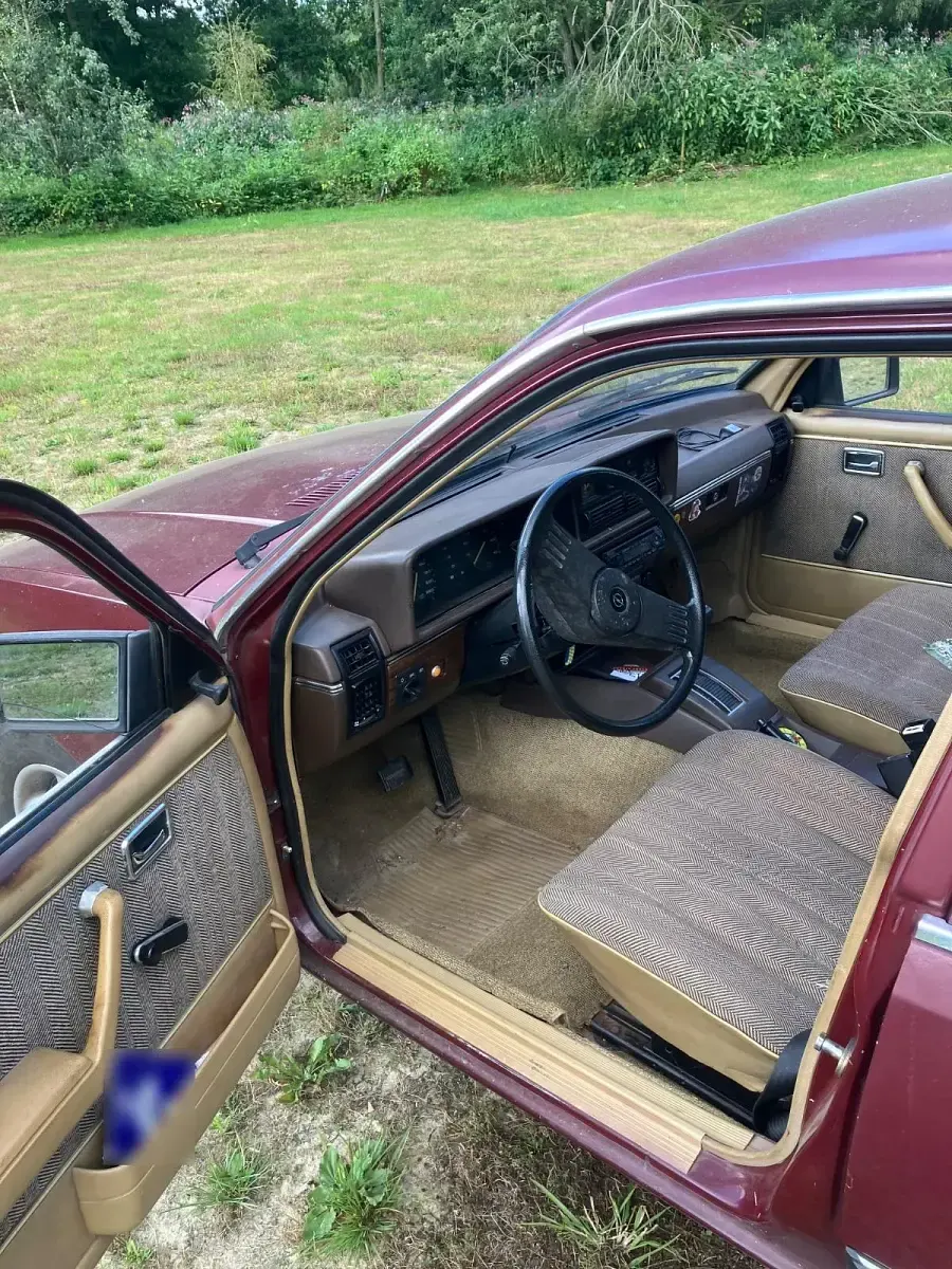 Gebraucht Opel Rekord 75 PS (55 kW) 1982 Kombi