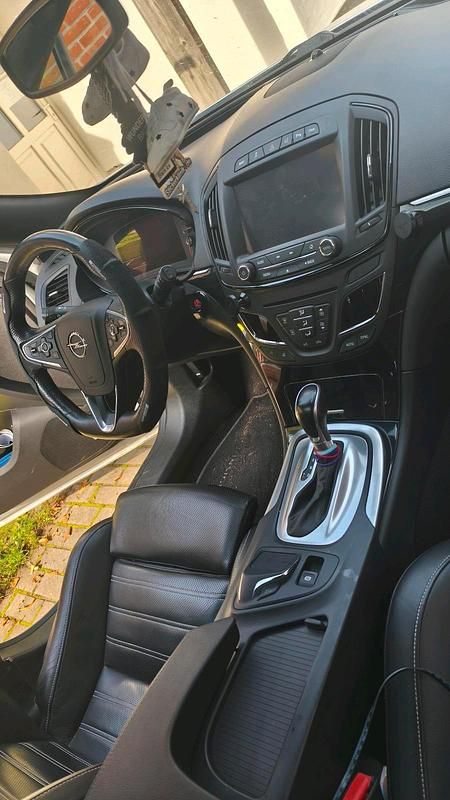 Gebraucht Opel Insignia OPC 200 PS (147 kW) 2015 Grau Kombi