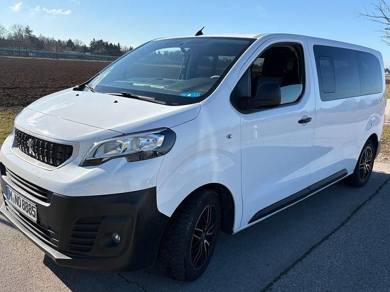 Gebraucht Peugeot Traveller Active 150 PS (110 kW) 2017 Weiß Van / Kleinbus