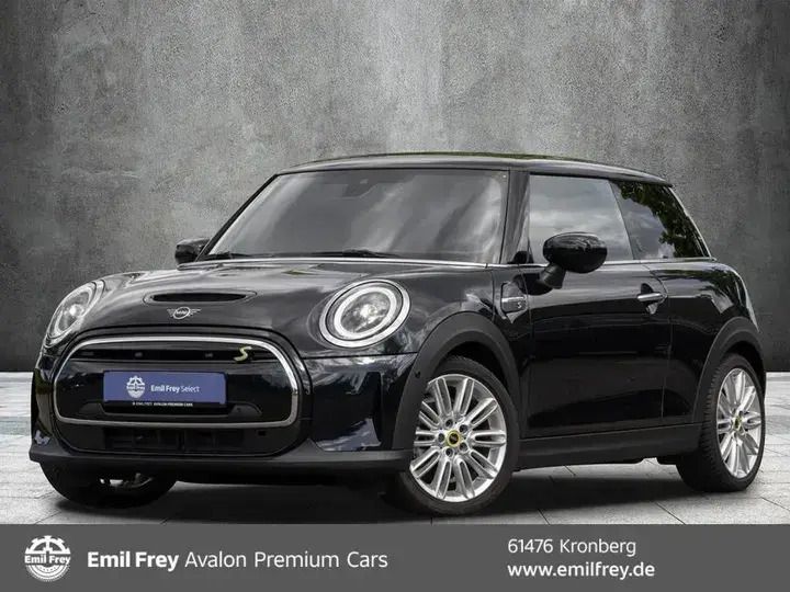 Enigmatic black metallic Gebraucht 2023 Mini Cooper SE Kleinwagen | 24.900 € (Etwas zu teuer) - Bild 1/3