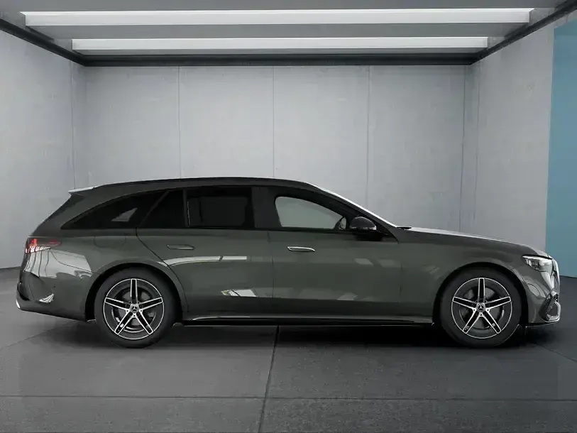 Gebraucht Mercedes E200 2025 Grau Limousine