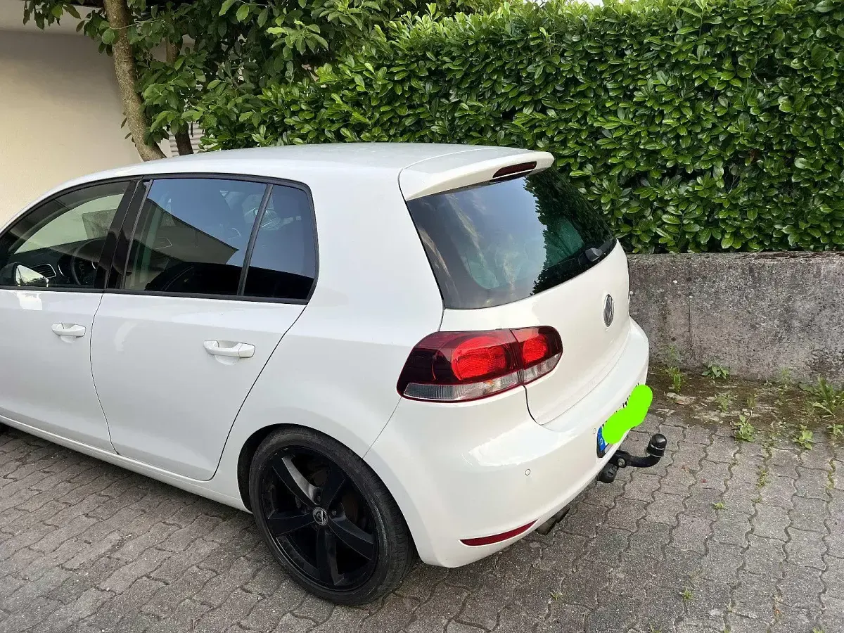 Gebraucht VW Golf VI Highline 160 PS (117 kW) 2011 Weiß Kleinwagen