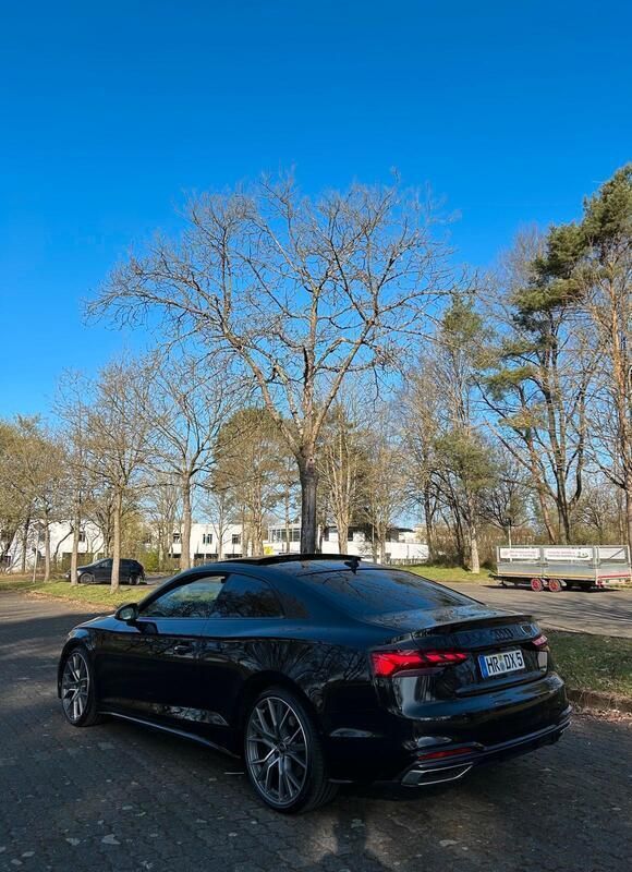 Schwarz Gebraucht 2021 Audi A5 S-Line Coupé | 45.000 € - Bild 1/4