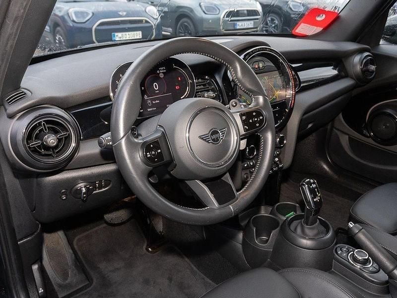 Gebraucht Mini Cooper S 178 PS (130 kW) 2023 Schwarz Kleinwagen