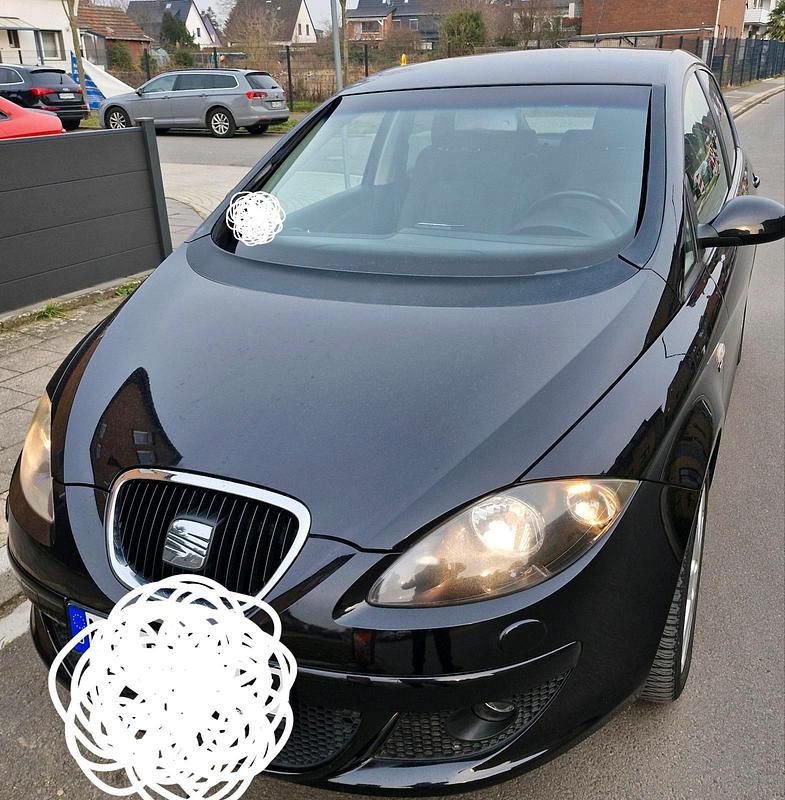 Schwarz Gebraucht 2009 Seat Altea Sport SUV | 3.800 € (Fairer Preis) - Bild 1/4