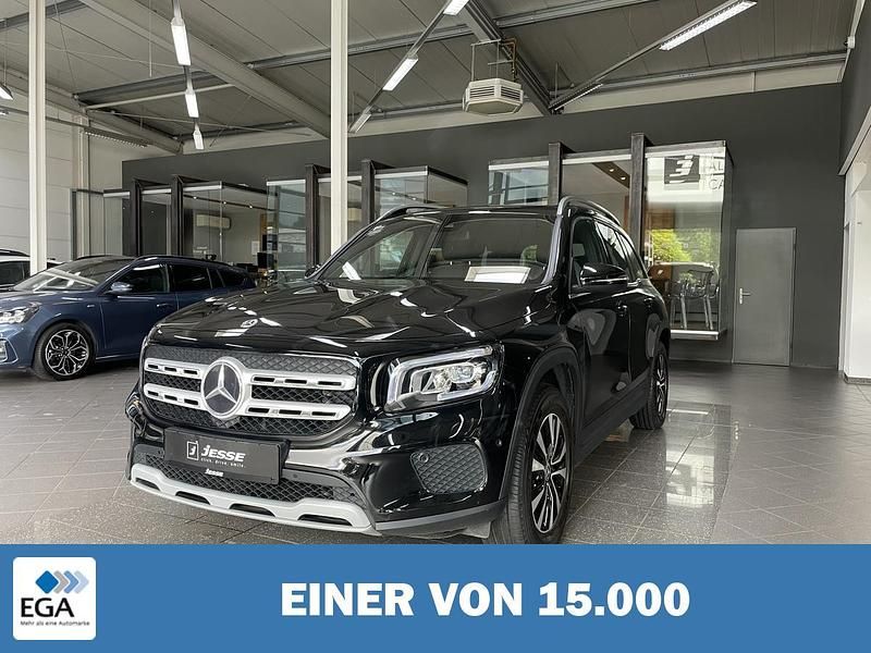 Schwarz Gebraucht 2023 Mercedes GLB180 Style SUV | 30.420 € (Fairer Preis) - Bild 1/4