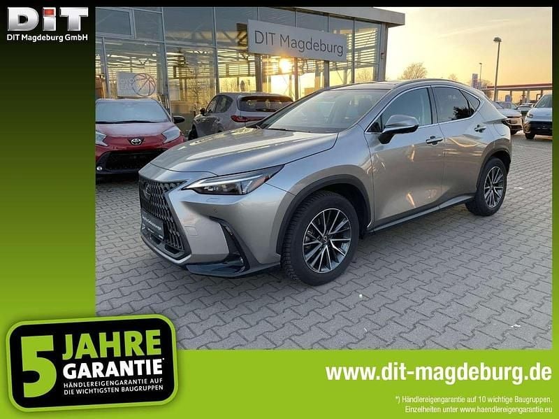 Titaniumsilber Gebraucht 2024 Lexus NX350h Executive Line SUV | 49.990 € (Fairer Preis) - Bild 1/4