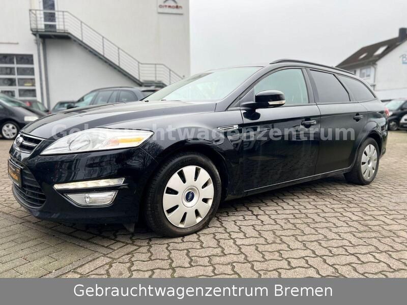 Gebraucht Ford Mondeo 140 PS (102 kW) 2012 Schwarz Kombi