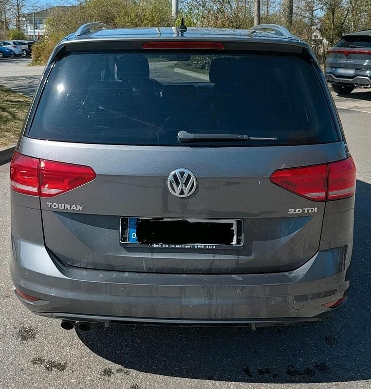 Gebraucht VW Touran 150 PS (110 kW) 2017 Grau Van / Kleinbus