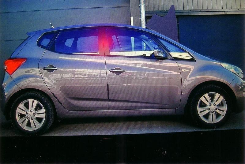 Gebraucht Hyundai ix20 Style 125 PS (91 kW) 2015 Braun Kleinwagen