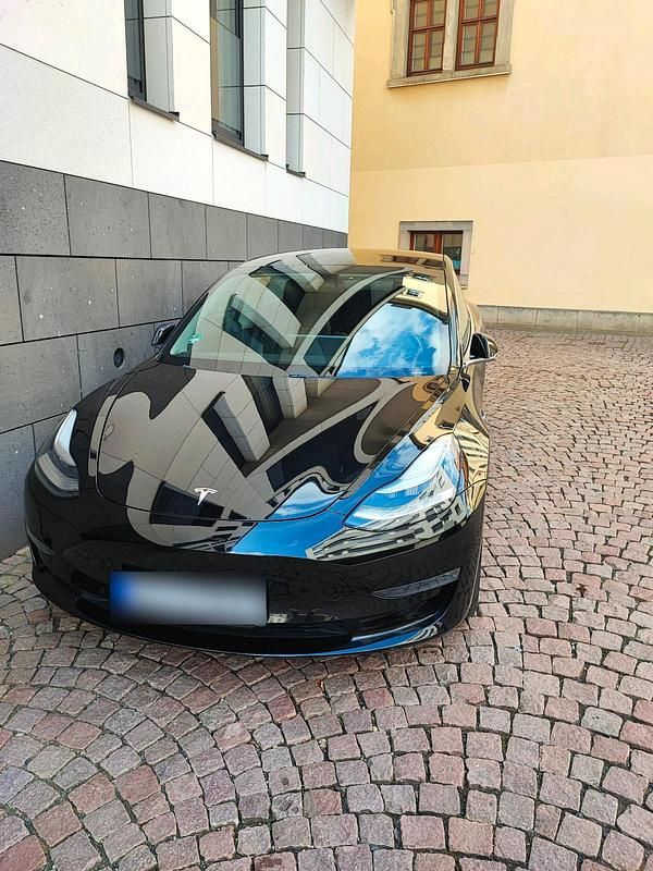 Gebraucht Tesla Model 3 350 kW (476 PS) 2019 Schwarz Limousine
