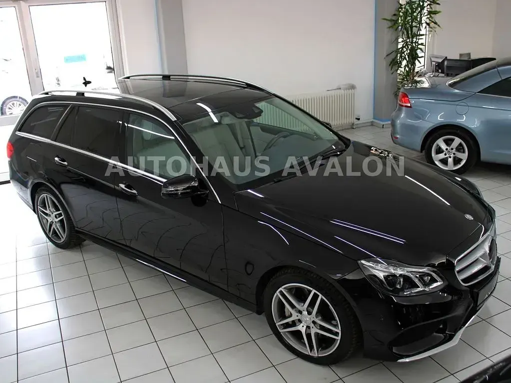 Gebraucht Mercedes E500 AMG 408 PS (300 kW) 2015 Schwarz Limousine