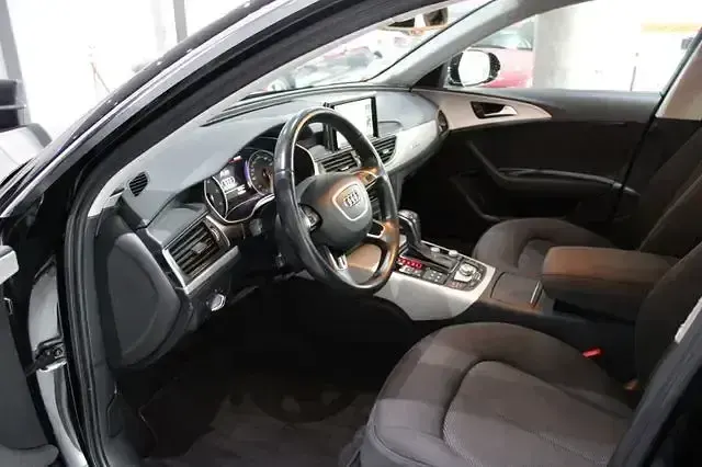 Używany Audi A6 Ambiente 218 KM (160 kW) 2015 Czarny Sedan/Limuzyna