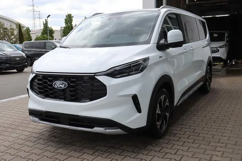 Neu Ford Tourneo Active 170 PS (125 kW) 2026 Frozen white Van / Kleinbus