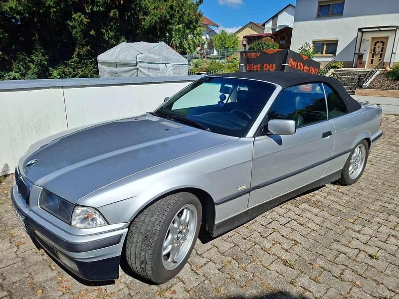 Silber Gebraucht 1999 BMW 318 Cabriolet M Sport Cabrio | 5.250 € (Fairer Preis) - Bild 1/4
