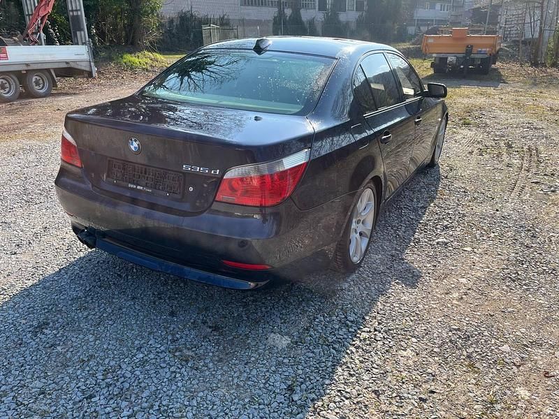 Gebraucht BMW 535 Shadowline 272 PS (200 kW) 2006 Blau Limousine