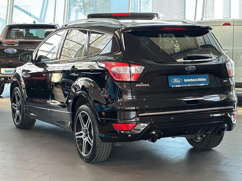 Gebraucht Ford Kuga ST-Line 150 PS (110 kW) 2019 Schwarz SUV