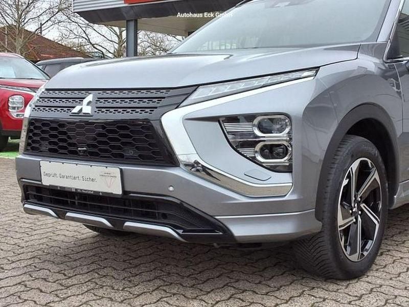 Gebraucht Mitsubishi Eclipse Cross 188 PS (138 kW) 2022 Platinumgrau (metallic) SUV