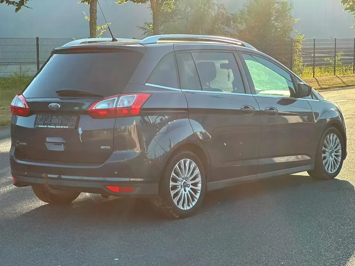 Gebraucht Ford Grand C-Max 150 PS (110 kW) 2012 Grau Van / Kleinbus
