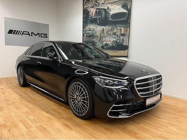 Obsidianschwarz metalliclack Gebraucht 2024 Mercedes S580 AMG line Limousine | 94.962 € (Superpreis) - Bild 1/4