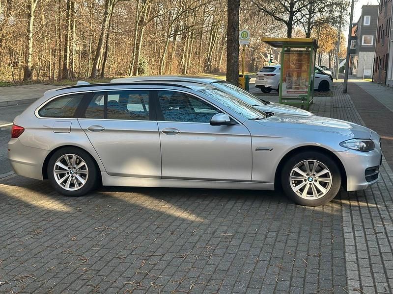 Gebraucht BMW 520 2018 Silber Kombi