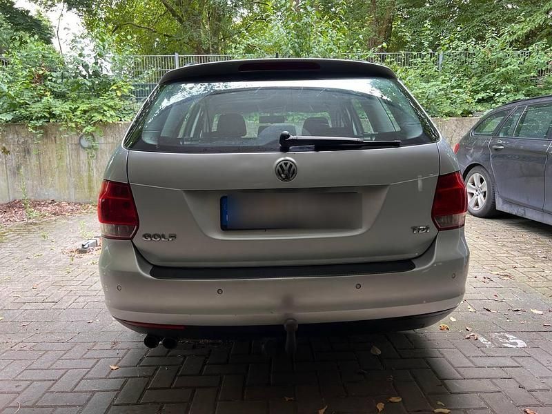 Silber Gebraucht 2007 VW Golf V Kombi | 2.100 € (Fairer Preis) - Bild 1/4