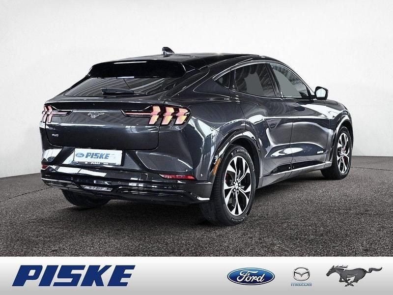 Gebraucht Ford Mustang Mach-E 197 kW (269 PS) 2022 Dark matter grey SUV