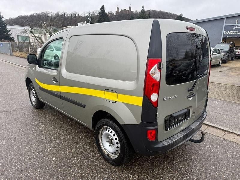 Gebraucht Renault Kangoo 90 PS (66 kW) 2010 Beige Van / Kleinbus