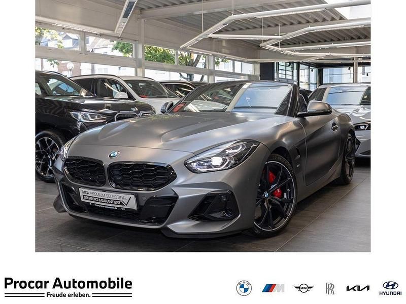 Frozen grey Gebraucht 2024 BMW Z4 M Sport Cabrio | 62.970 € - Bild 1/4