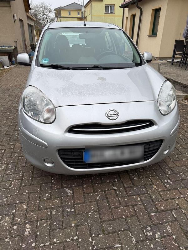 Gebraucht Nissan Micra 80 PS (58 kW) 2011 Silber Limousine