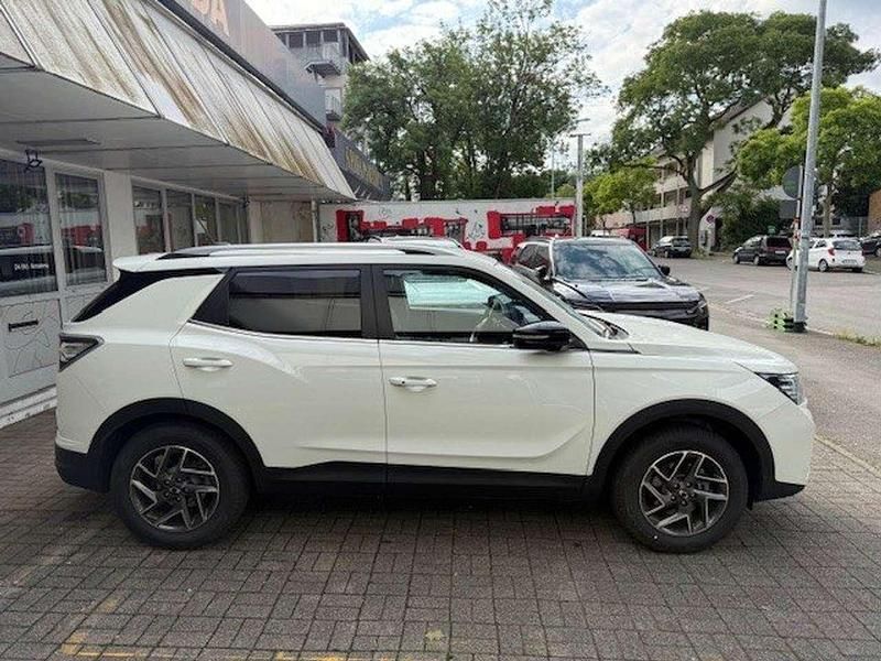 Usata KGM Korando 139 kW (190 CV) 2024 Bianco SUV
