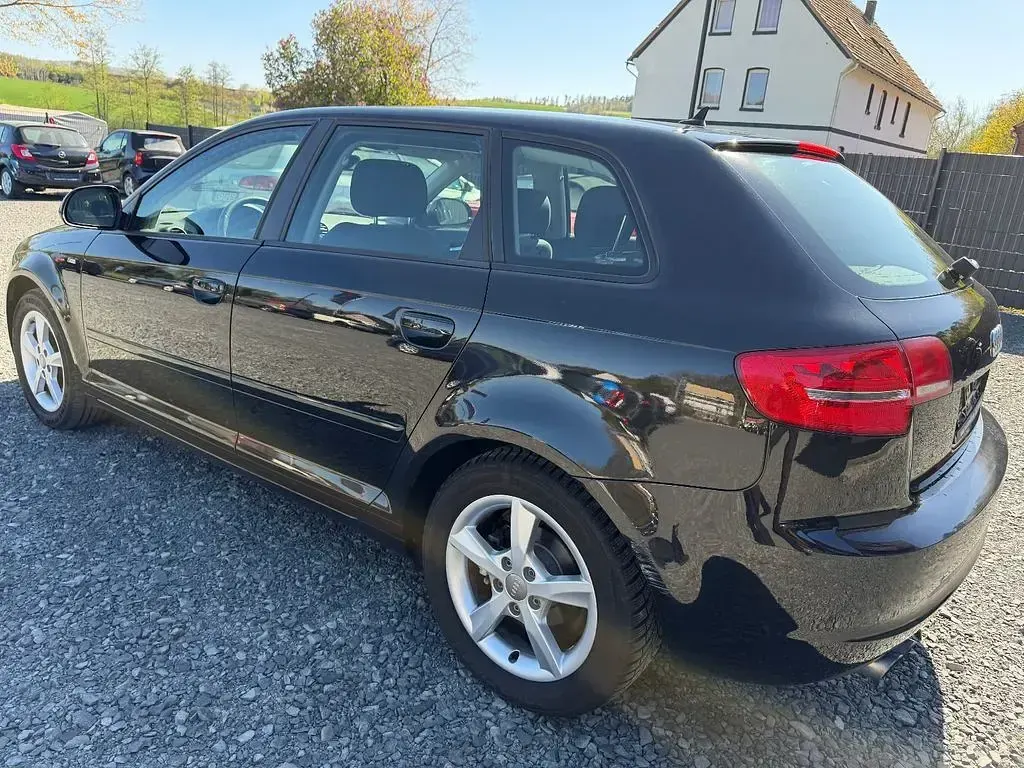 Gebraucht Audi A3 Sportback Sport 125 PS (91 kW) 2009 Schwarz Kleinwagen