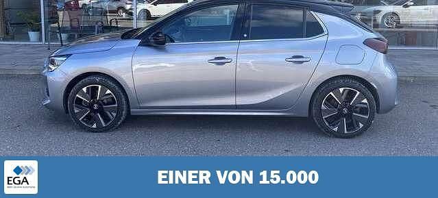 Silber metallic Gebraucht 2021 Opel Corsa-e Ultimate Kleinwagen | 16.460 € (Fairer Preis) - Bild 1/4