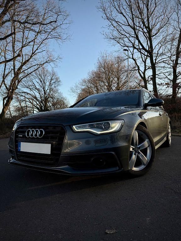 Gebraucht Audi A6 Sport 245 PS (180 kW) 2013 Grau Kombi