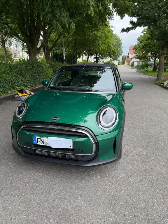 Gebraucht Mini One Cabriolet 136 PS (100 kW) 2023 Grün Cabrio