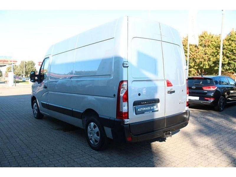Usata Renault Master 179 CV (131 kW) 2020 Argento Monovolume