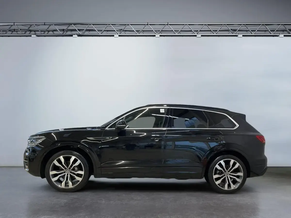 Gebraucht VW Touareg Elegance 286 PS (210 kW) 2023 SUV