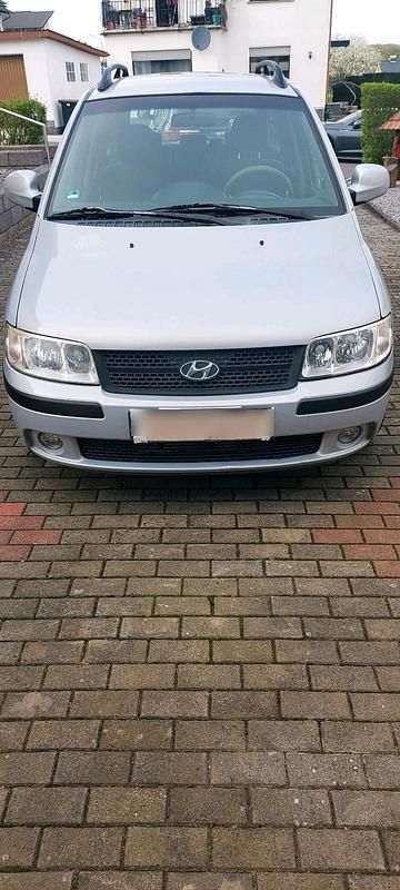 Silber Gebraucht 2008 Hyundai Matrix Van / Kleinbus | 669 € - Bild 1/4