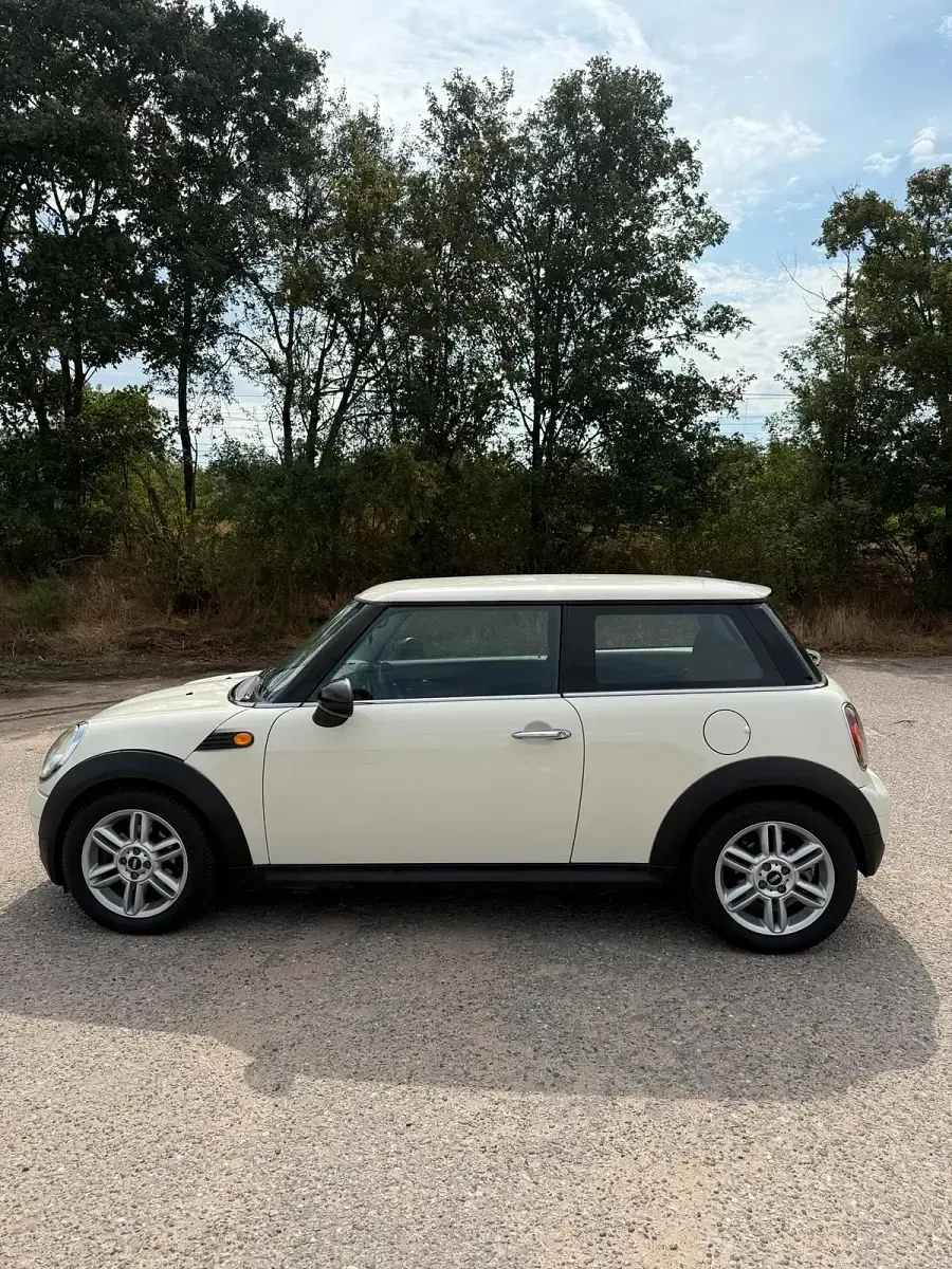 Gebraucht Mini Cooper 75 PS (55 kW) 2009 Beige Kleinwagen