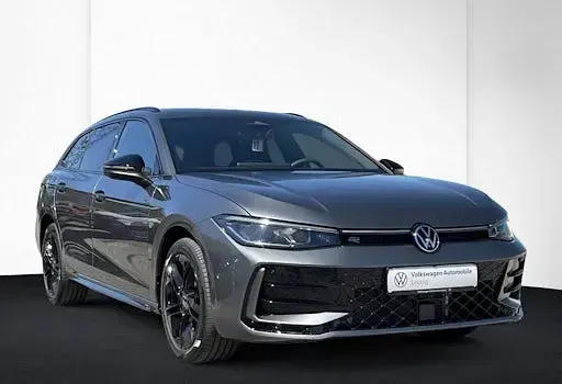 Neu VW Passat R-line 272 PS (200 kW) 2026 Grau Kombi