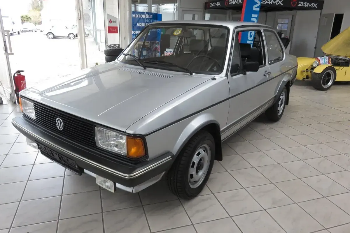 Gebraucht VW Jetta 55 PS (40 kW) 1982 Silber Limousine