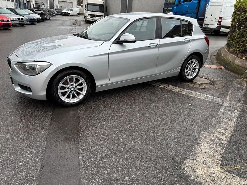 Gebraucht BMW 118 170 PS (125 kW) 2012 Silber Kleinwagen
