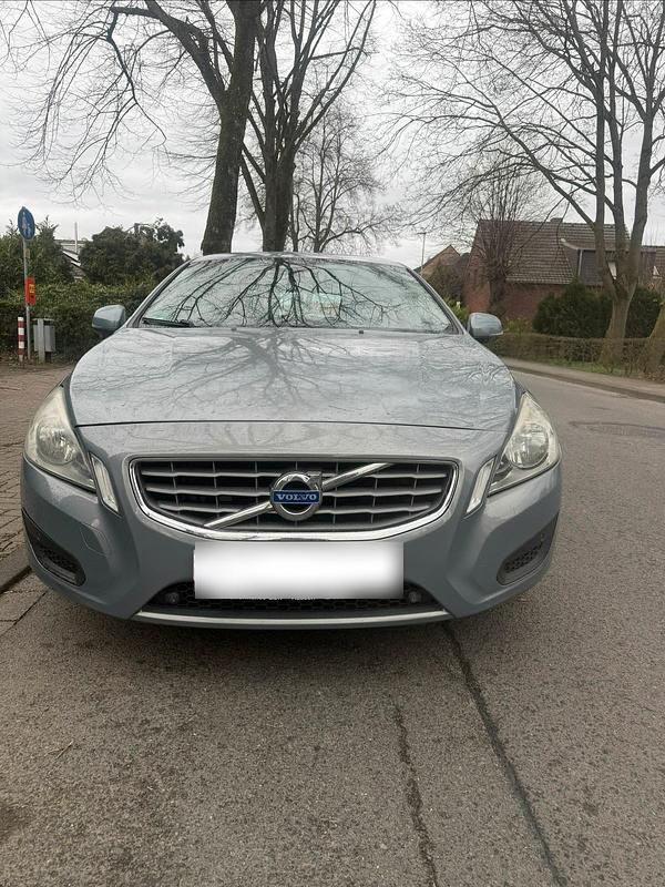 Gebraucht Volvo V60 215 PS (158 kW) 2011 Blau Kombi