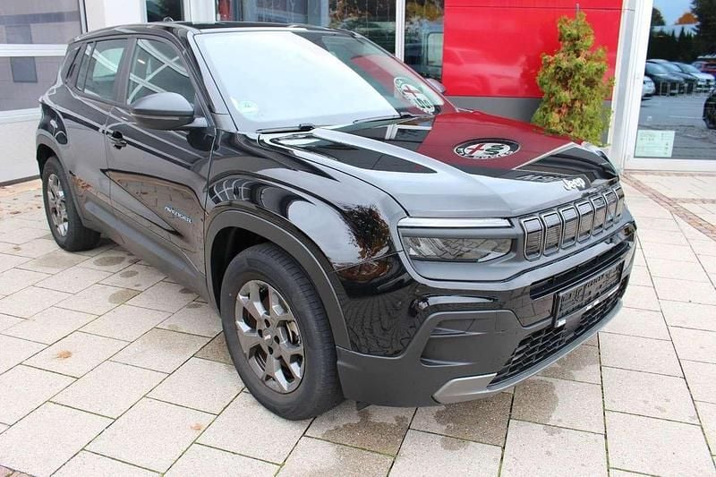 Schwarz Gebraucht 2023 Jeep Avenger Longitude SUV | 19.900 € (Superpreis) - Bild 1/4