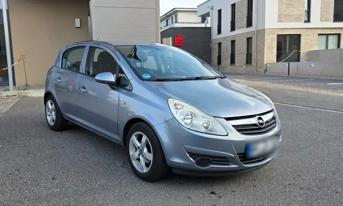 Gebraucht Opel Corsa 80 PS (58 kW) 2009 Grau Kleinwagen